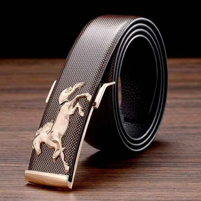 Minimalist Horse Metal Buckle Leather Belt